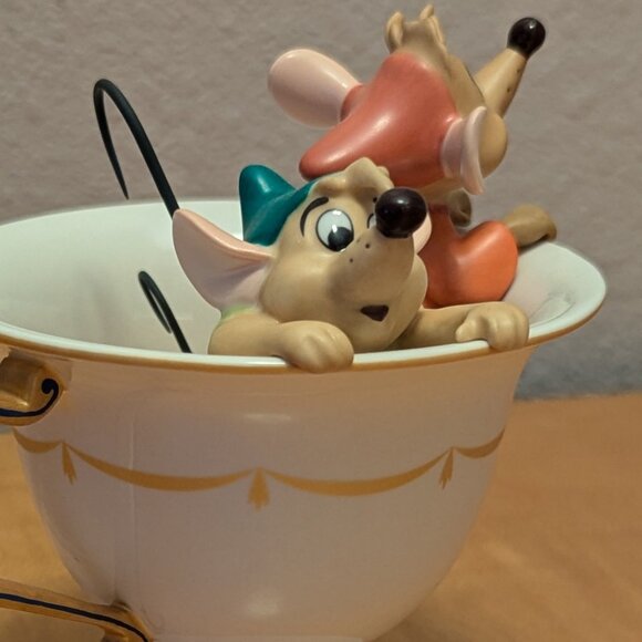 WDCC Gus & Jac "Tea for Two" From Cinderella Retired Signature Collection - Picture 8 of 15